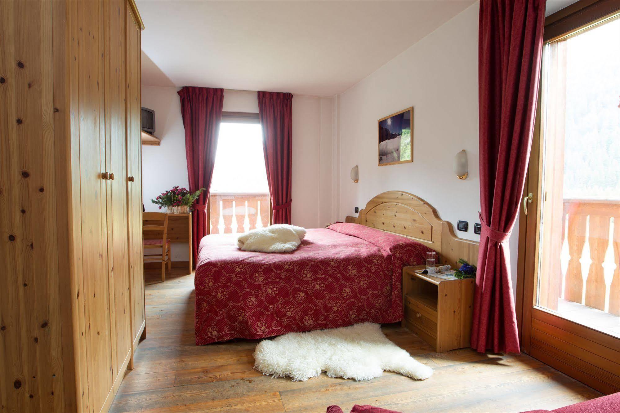 Hotel Cevedale Santa Caterina Valfurva Εξωτερικό φωτογραφία